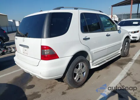 2005 Mercedes-Benz Ml 500 4Matic из США, поврежденный, VIN 4JGAB75EX5A543221